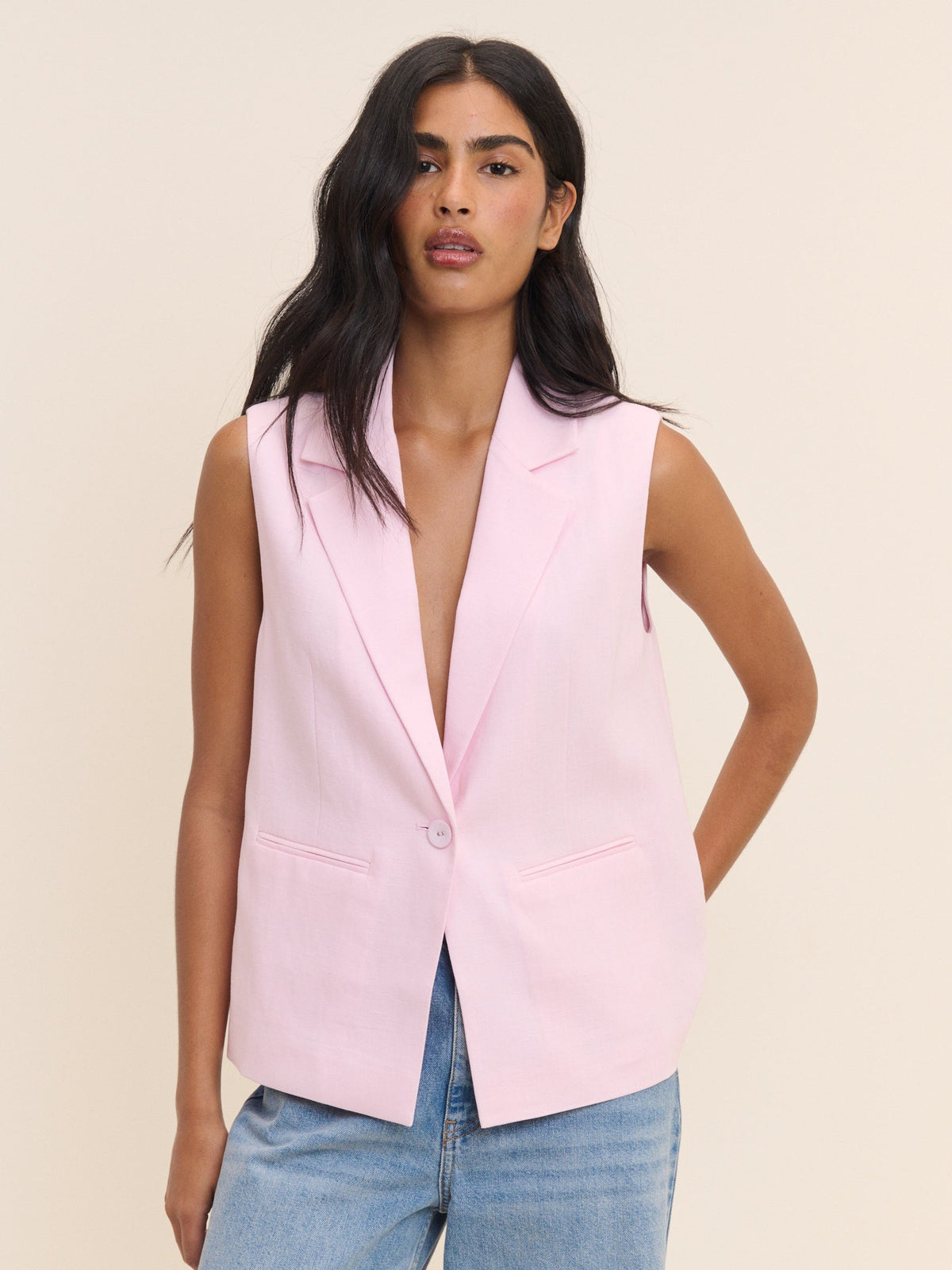 Baby Pink Sleeveless Boxy Blazer