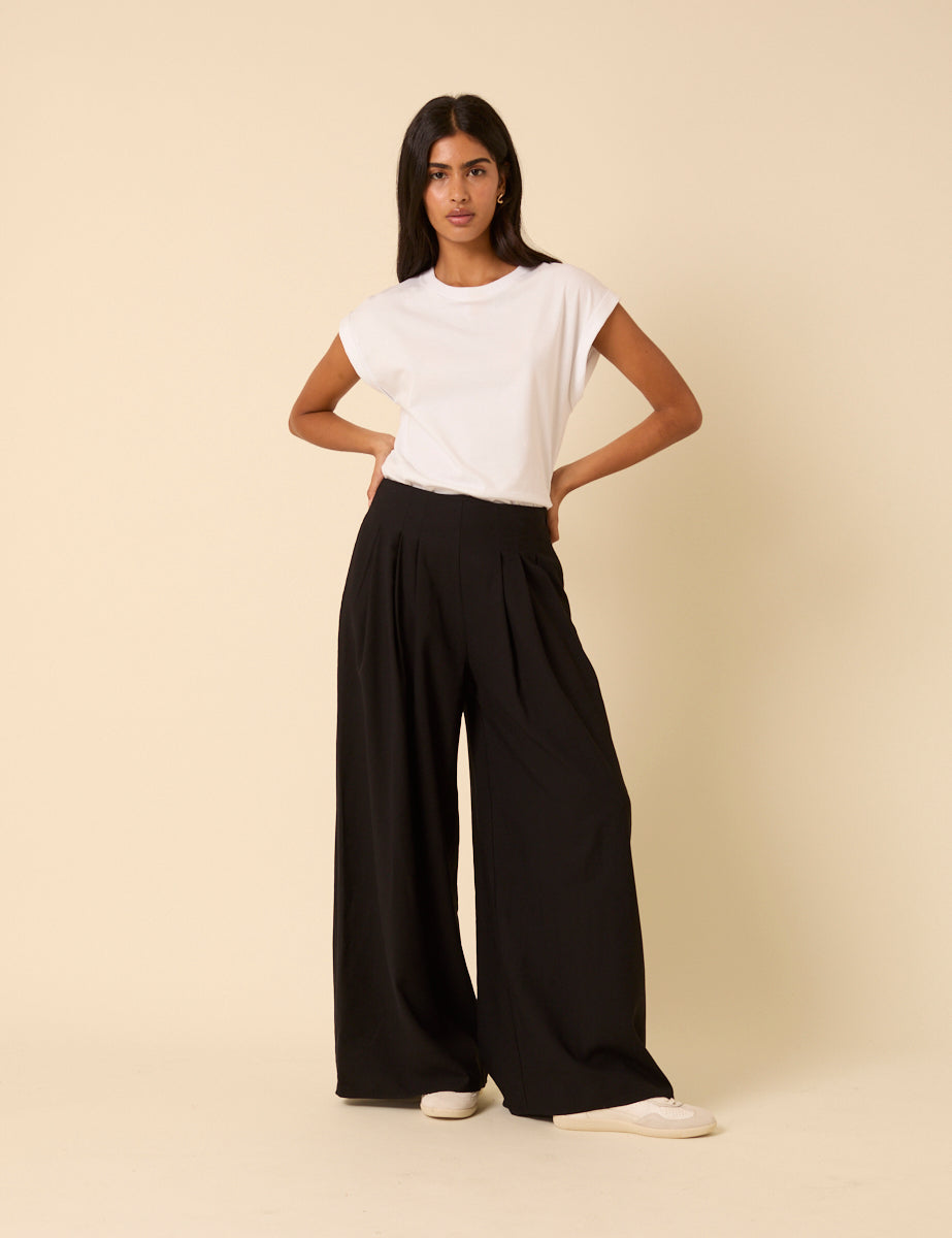 Black Pleated Wide Leg Trousers