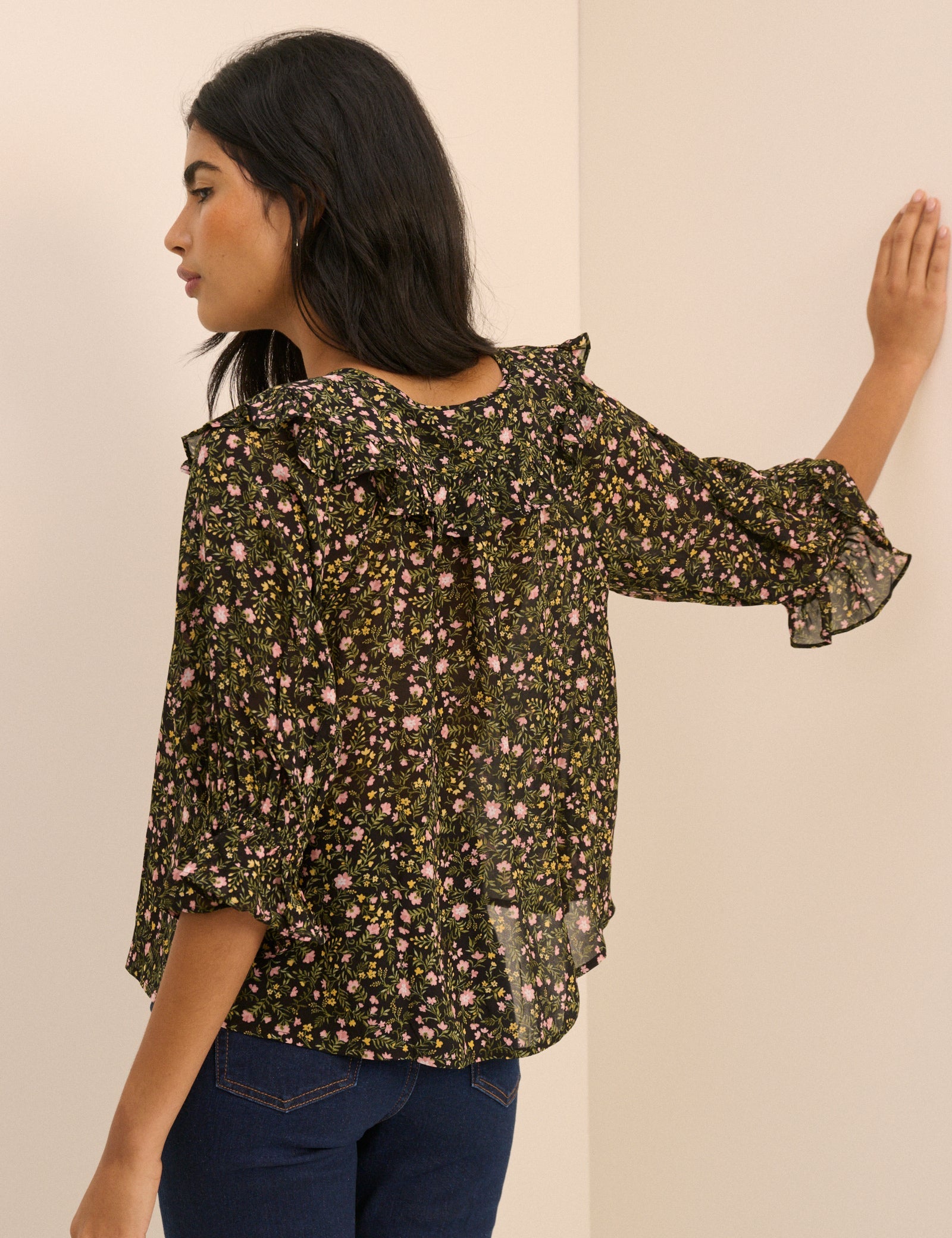 Black Floral Short Sleeve Blouse