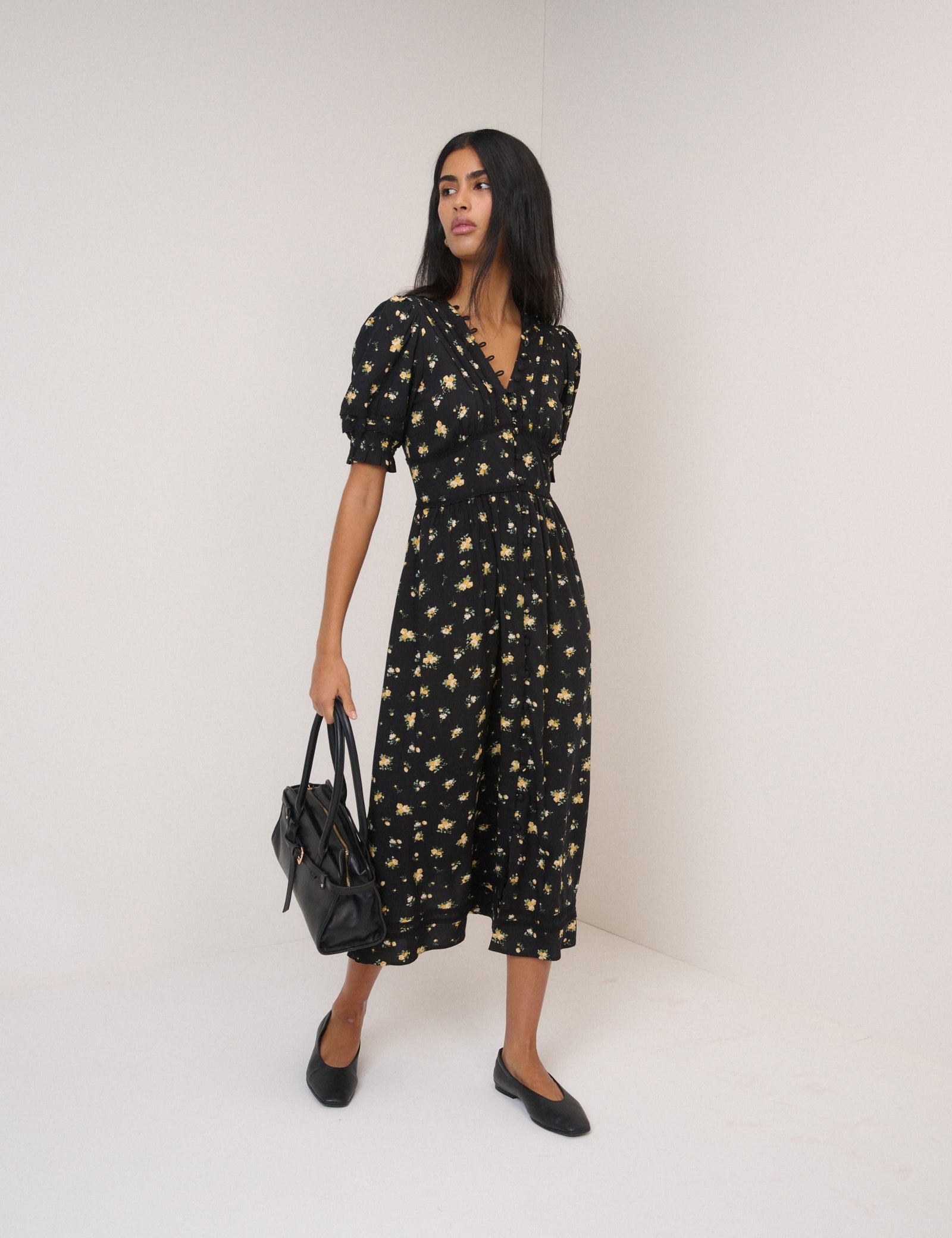 Black Floral Puff Sleeve Saffy Midi Dress