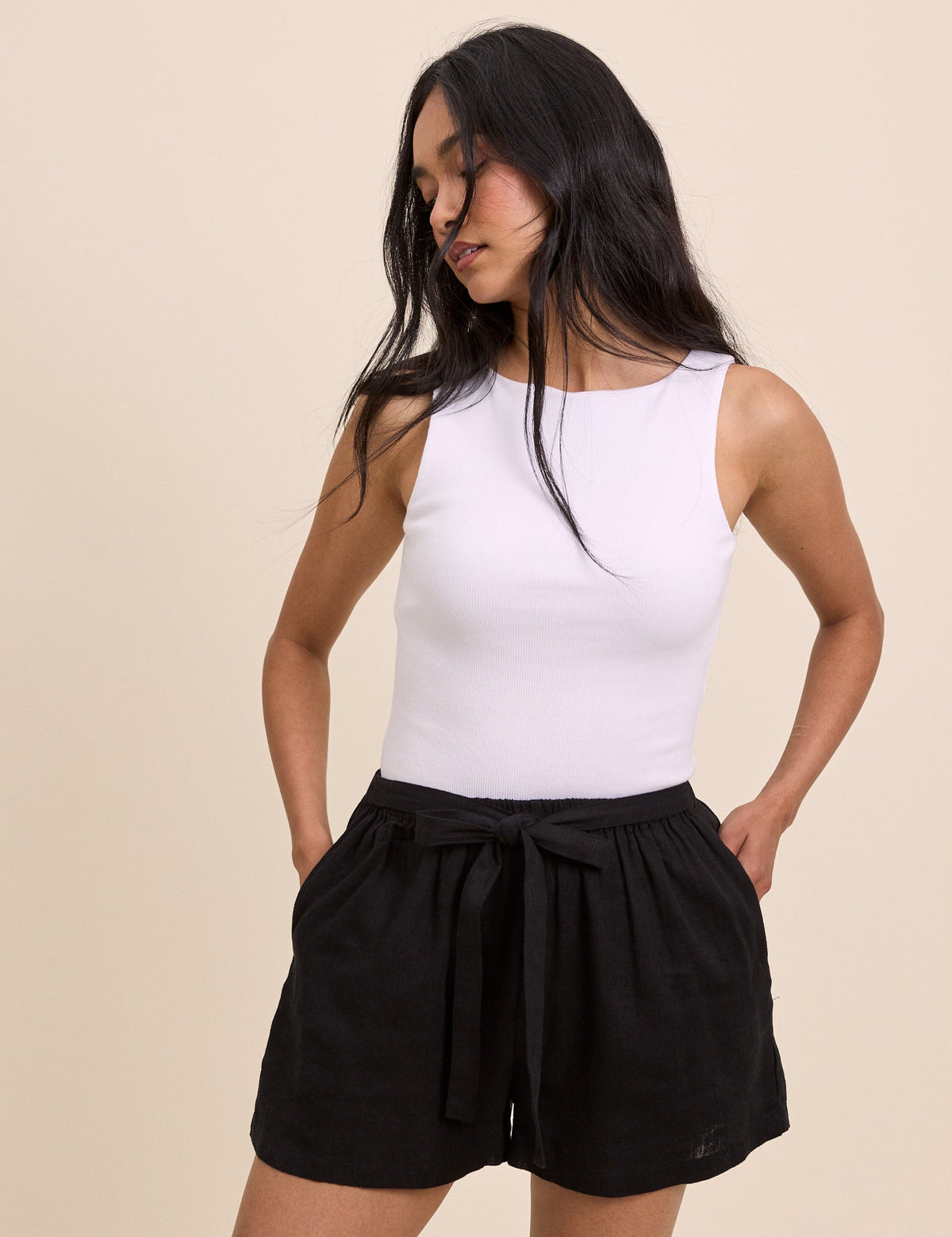 Black Linen-Blend Tie Detail Pull On Shorts