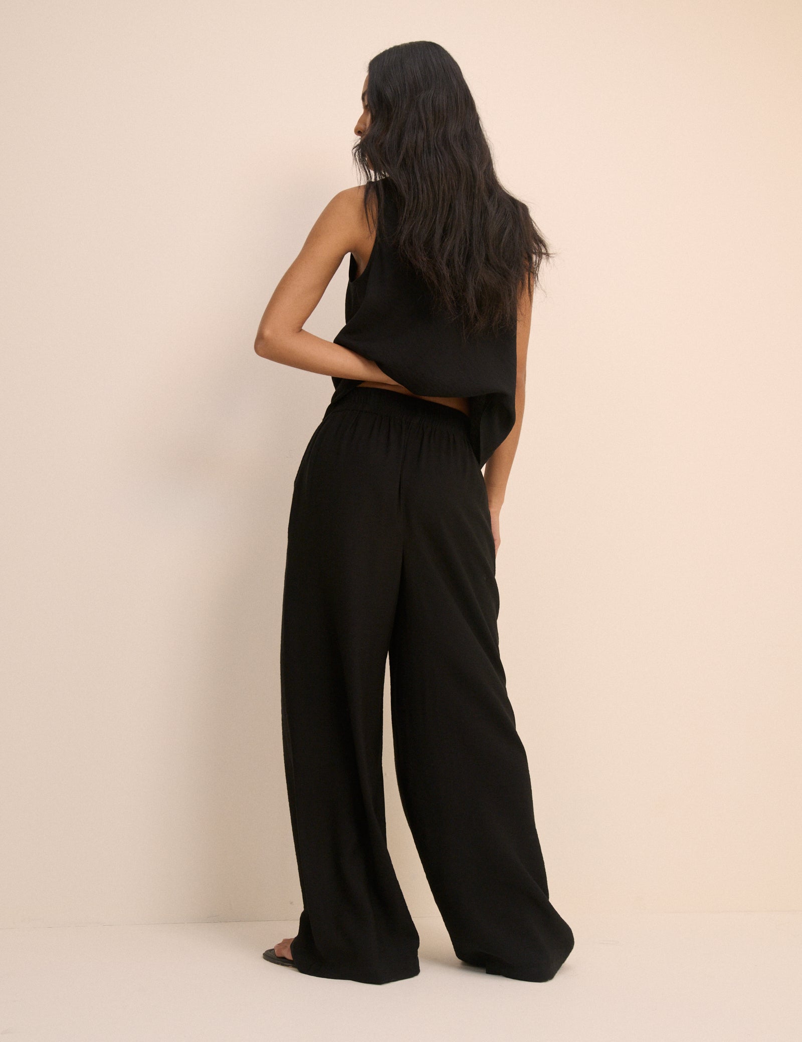 Black Relaxed Wide Leg Trouser