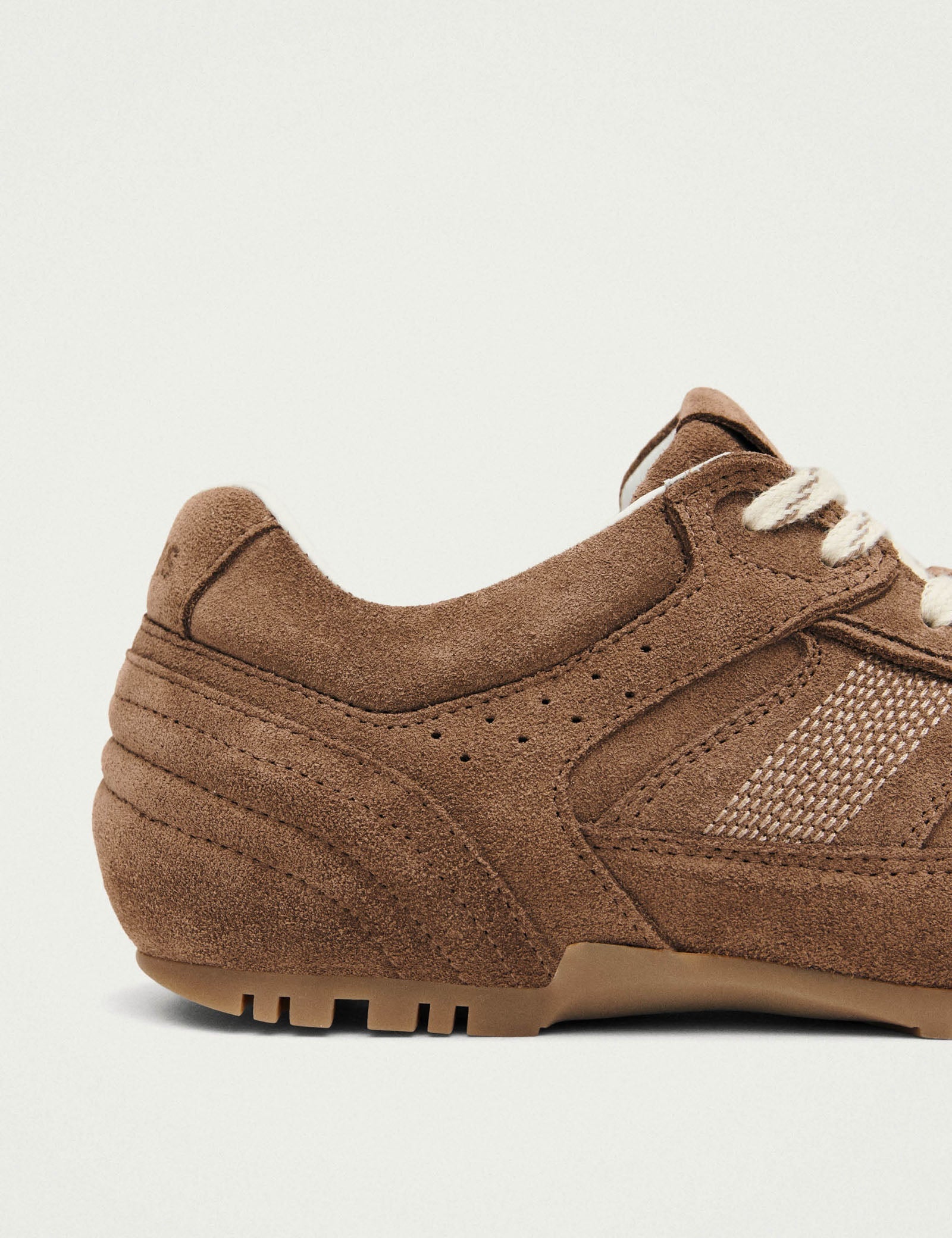 Alohas Suede Brown Leather Sneakers
